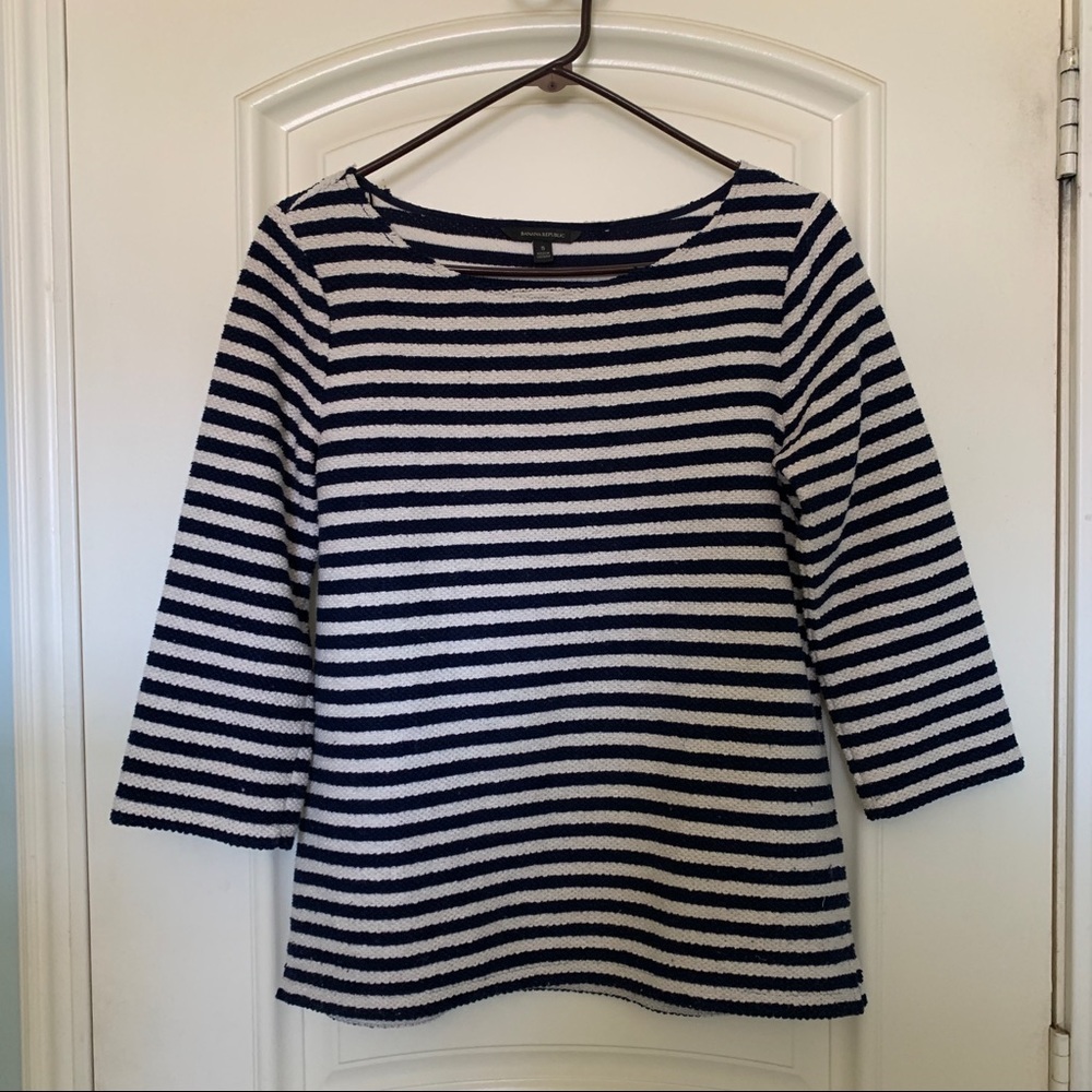 Banana Republic Striped Long Sleeve Knit Top